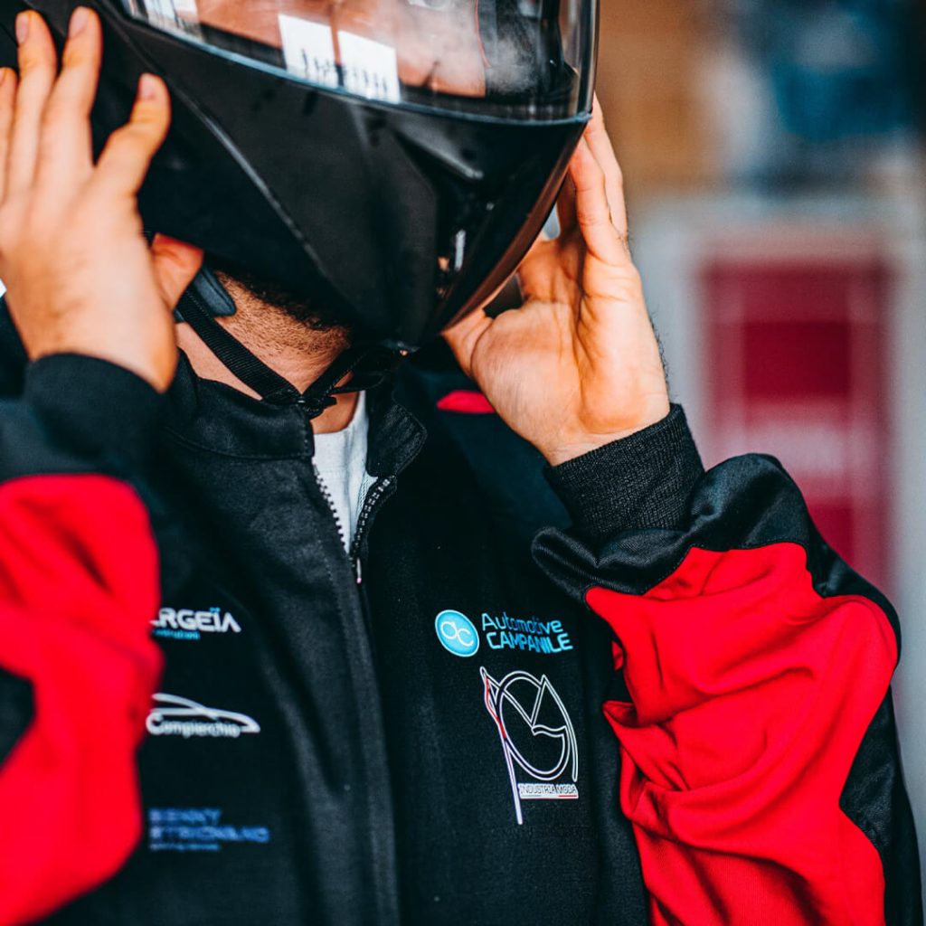 Driving School di Benny Strignano